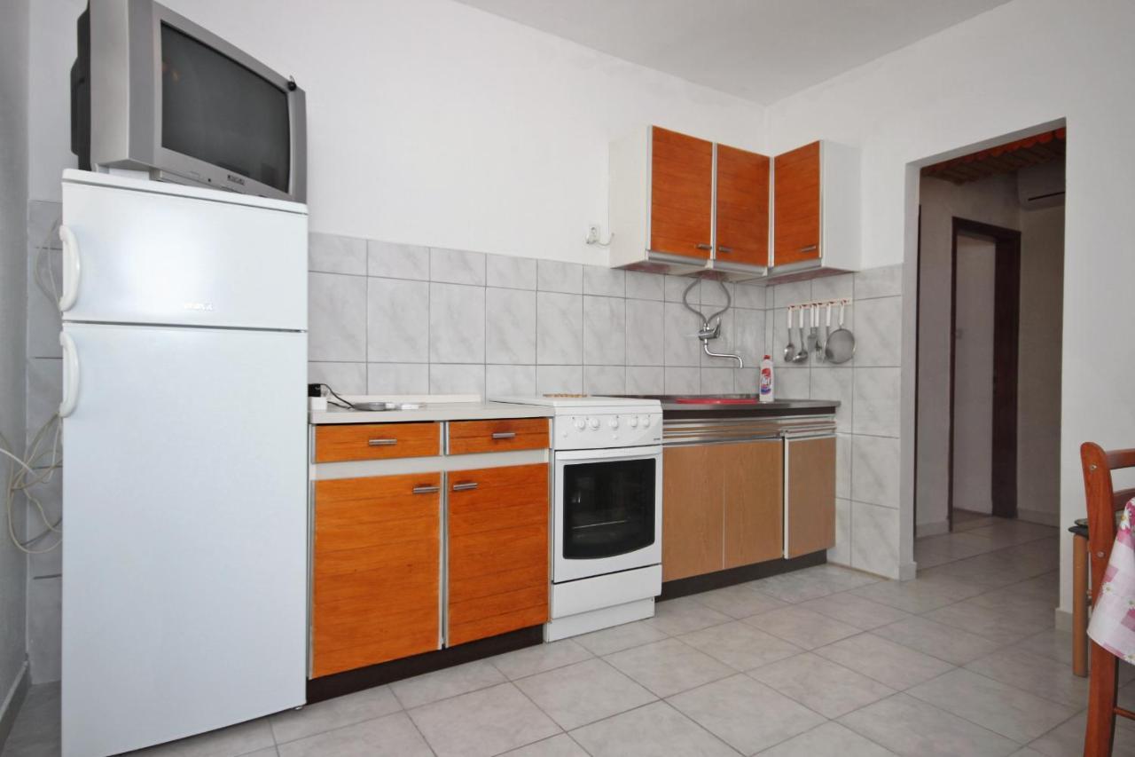 Apartments By The Sea Metajna, Pag - 6351 Buitenkant foto